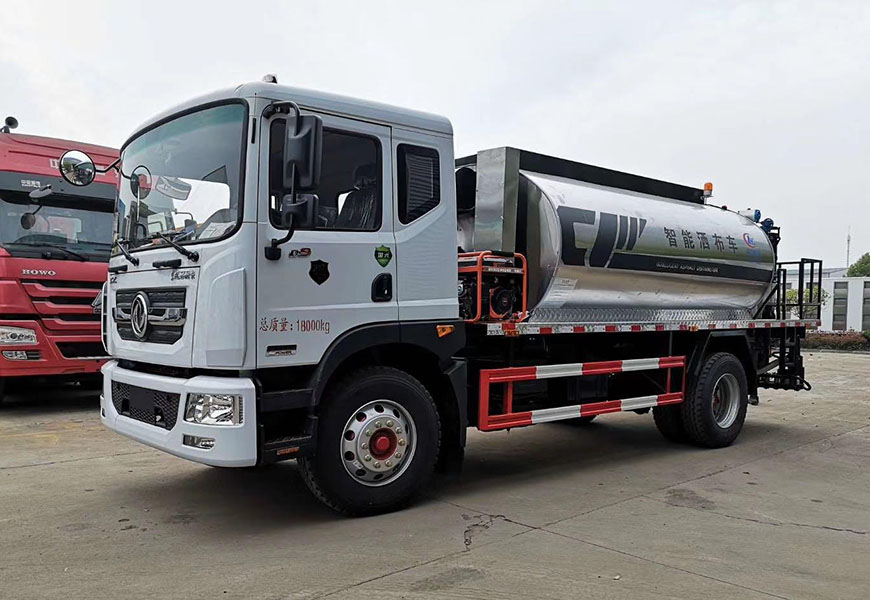 东风D9沥青洒布车10-12方 国六