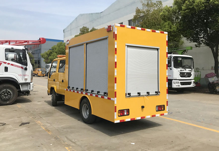 排水抢险车
