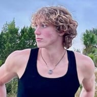Dakota Izard